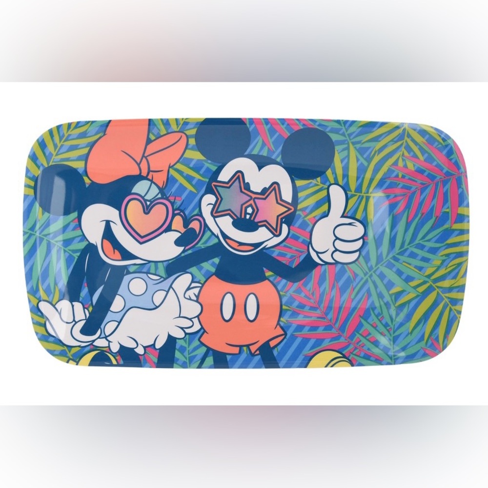NWT adorable set of 2 ©Disney Mickey and Minnie Mouse summer treat trays. - Picture 1 of 7